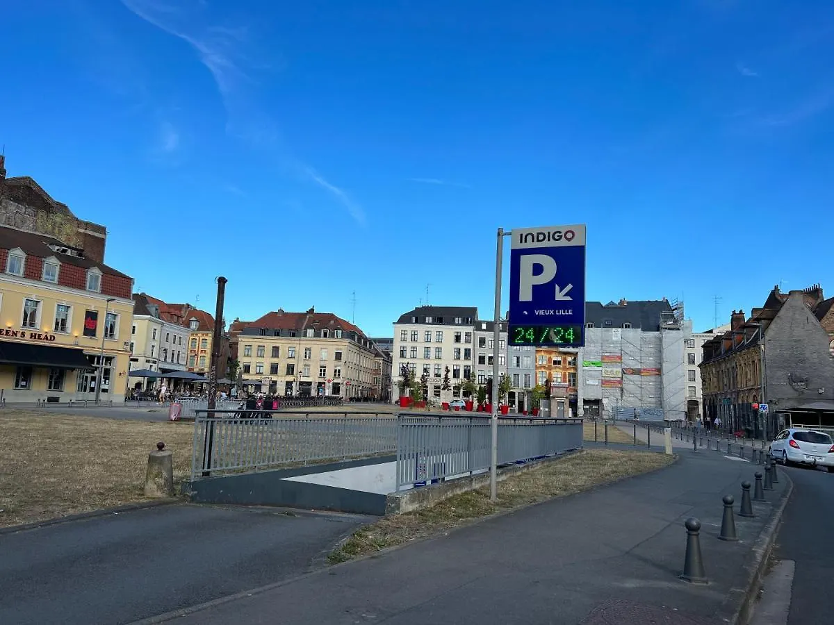 La Petite Place De La Porte De Gand Lille Lejlighed